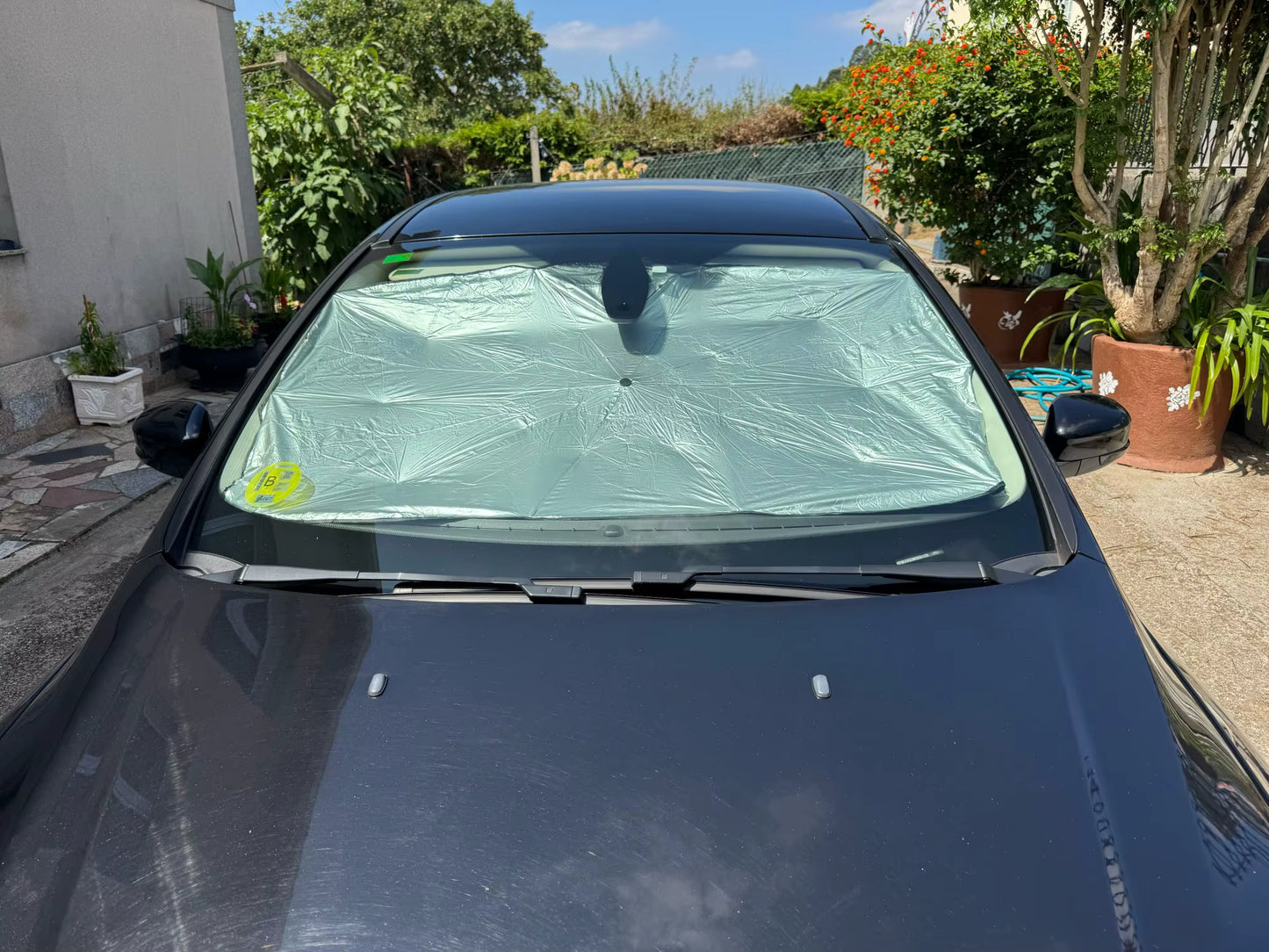 HeatShield™ Car Sun Umbrella