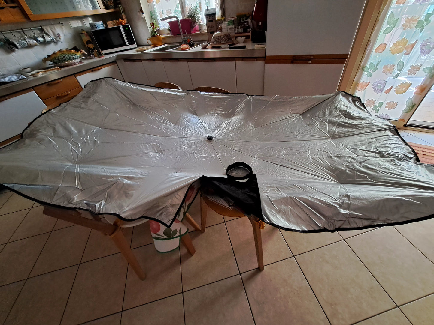 HeatShield™ Car Sun Umbrella